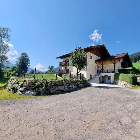 Ferienwohnung Flachau Oberlehengut Exterior foto
